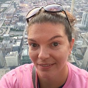 Meet your Posher, Becky